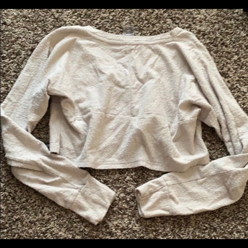 Neutral Gymshark Crop - Picture 3 of 3